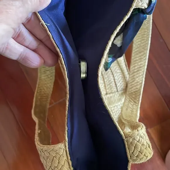 Draper James Straw Tote Bag Blue Silk Scarf Preppy Summer Coastal Nautical Vaca - Picture 3 of 7